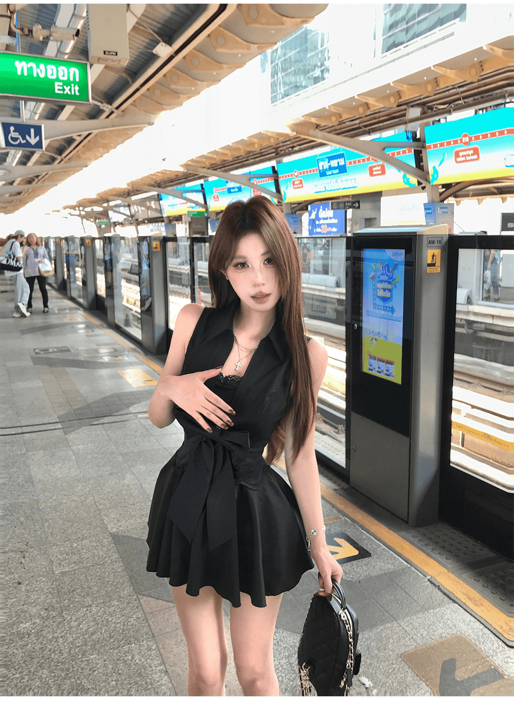 핫걸 허리 수축 레이스 여성 드레스 2026 여름 새로운 몸매 가꾸기 슬림해 보이는 섹시함 순수한 욕망 바람 검정색 치마 상세 이미지 6