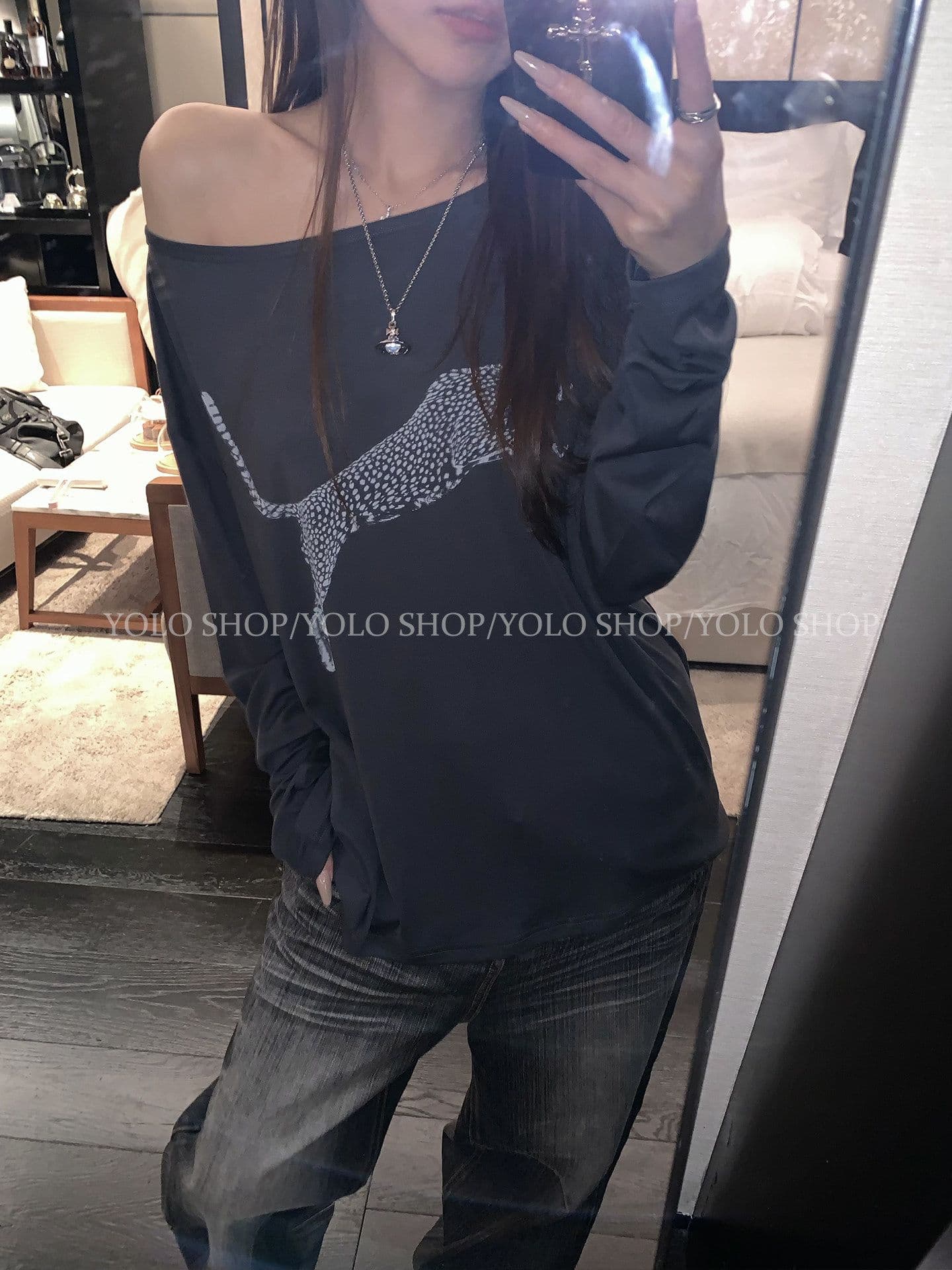 여름 다용도 작은 대중 오프숄더 핫걸 루즈핏 맨위 라이 경기 서울 인쇄 花船 칼라 둘 착용 긴팔 블라우스 티셔츠 여성 이미지 2