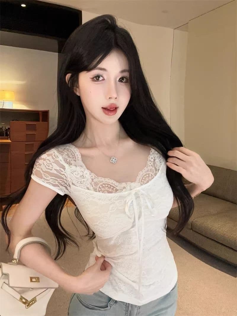 레이스 조각 레이스업 V넥 반팔 티셔츠 여성 2026 여름 새로운 다용도 순수한 욕망 몸매 가꾸기 허리 수축 핫걸 맨위 상세 이미지 3