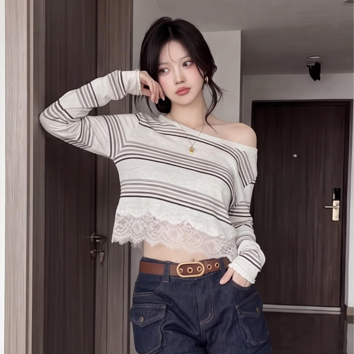 순수한 욕망 섹시함 스트라이프 오프숄더 긴팔 티셔츠 여성 의류 가을 2026 몸매 가꾸기 슬림해 보이는 쇼트 스타일 레이스 조각 맨위 이미지 5
