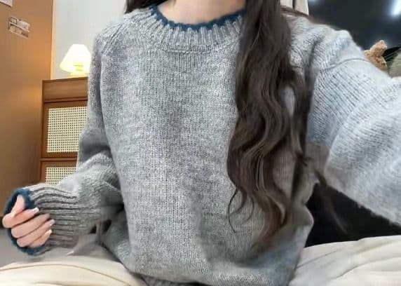 한 부서 라운드 넥 니트 회색 스웨터 여자 가을 새로운 배색 루즈핏 느긋한 바람 고급 센스 부드러운 찹쌀 맨위 xr 이미지 3