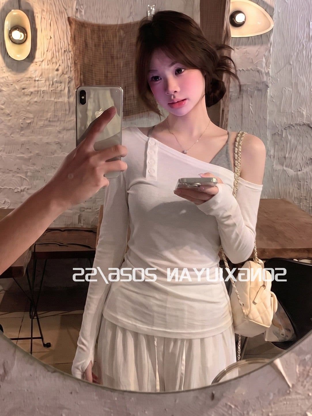 한 부서 부드러운 소녀 단추 비스듬한 어깨 긴팔 티셔츠 가을 분위기 센스 몸매 가꾸기 오프숄더 사람들 면 슬립 투피스 세트 이미지 3