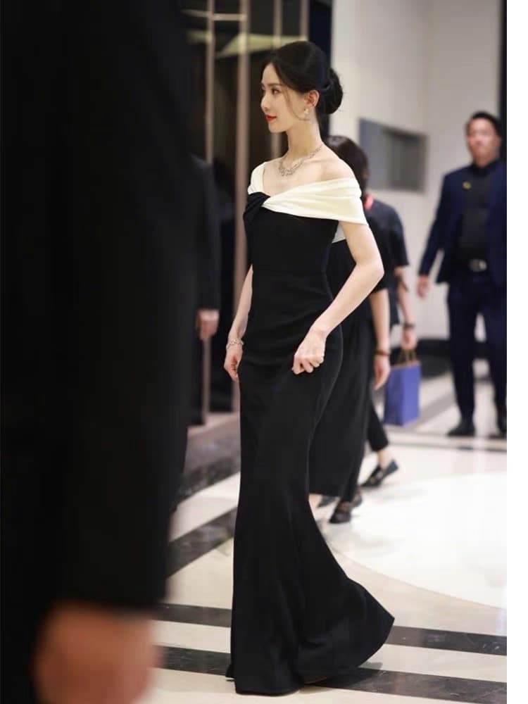 리우 시시 같은 단락 위엄있는 대기 고급 빛 럭셔리 품격 로얄 자매 프랑스식 작은 샤넬 스타일 검정색 연회 점프 슈트 치마 상세 이미지 6