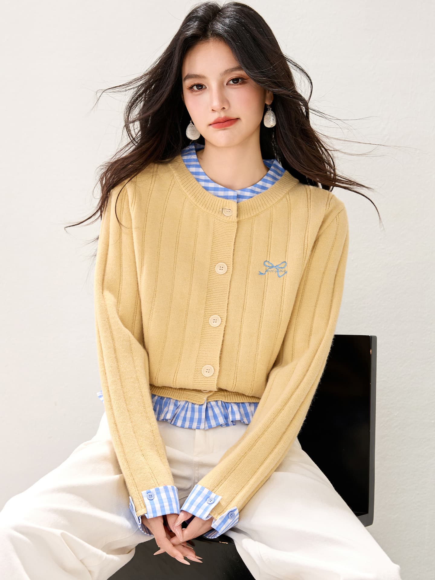 실사 2026 가을 겨울철 싱글 줄 버튼 아메리칸 레트로 체크무늬 패치워크 페이크 레이어드 스웨터