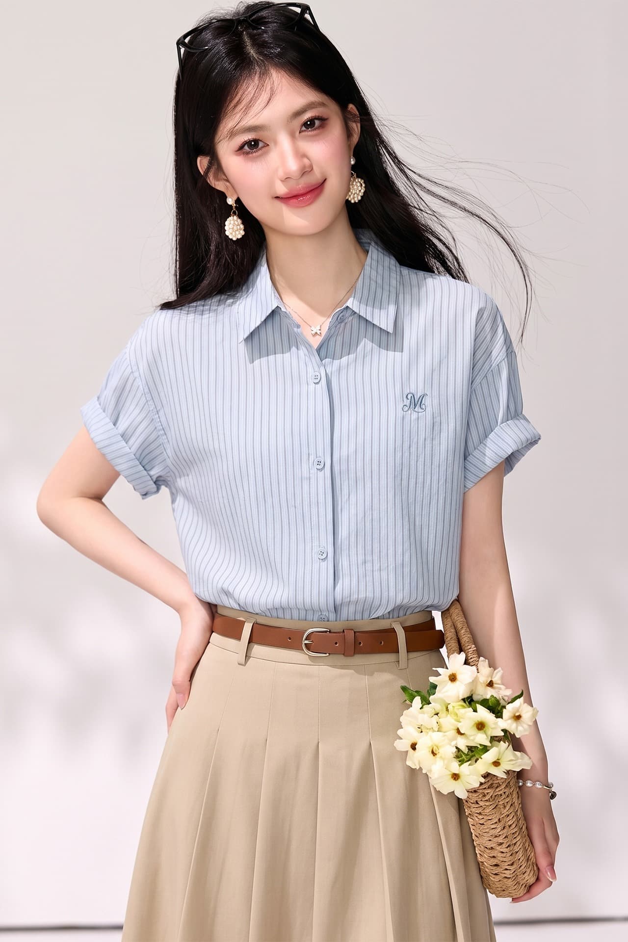 2026 레트로 자수 반팔 스트라이프 여성 셔츠 학원 스타일 긍정적 인 어깨 연령 감소 캐주얼 다용도 품격 맨위 이미지 6