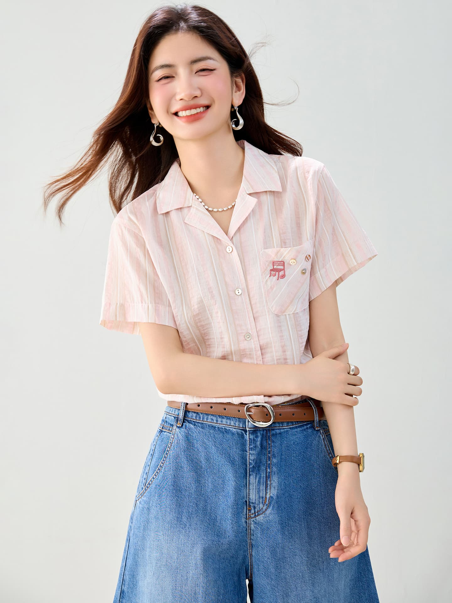 실사 있음 레트로 자수 쿠바 칼라 스트라이프 셔츠 여성용 짧은 소매 여름 새로운 신선함 문예 맨위 이미지 4