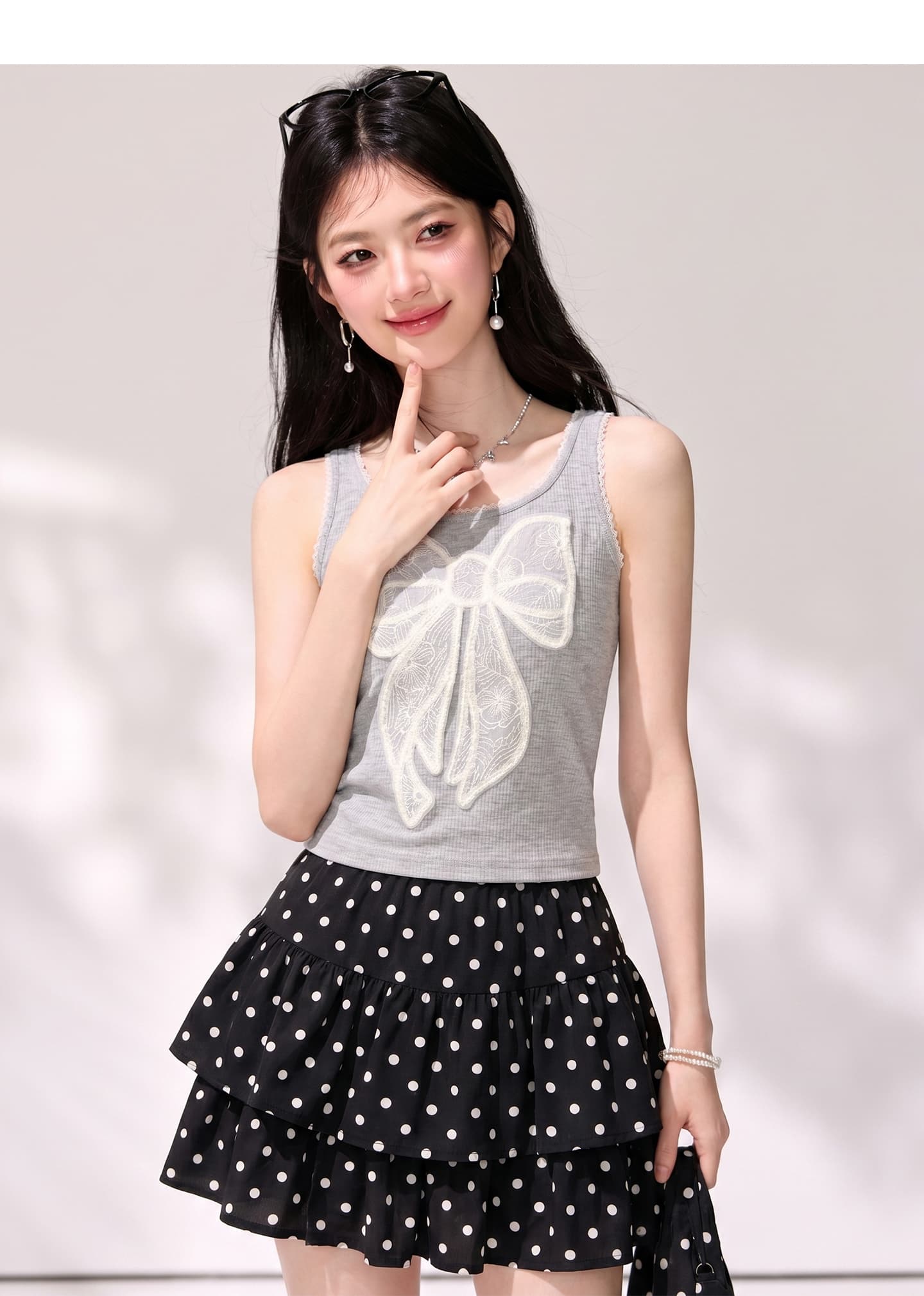실사 한 부서 레이스 나비 매듭 디자인 센스 민소매 조끼 여성 여름 새로운 몸매 가꾸기 슬림해 보이는 외출용 맨위 상세 이미지 5