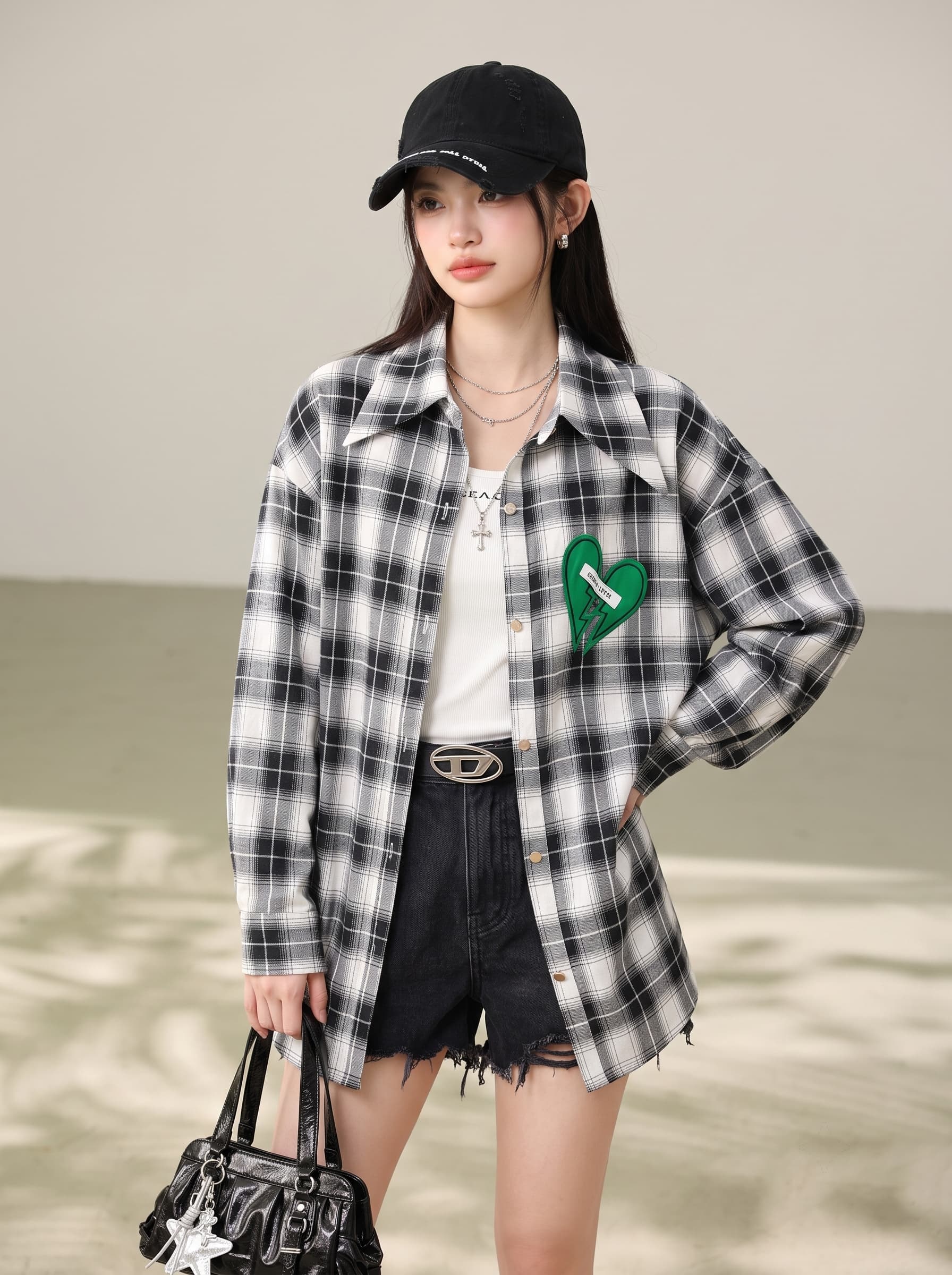 실사 2026 년 가을 아메리칸 레트로 체크무늬 루즈핏 패션 다용도 출퇴근 캐주얼 셔츠 맨위 이미지 2