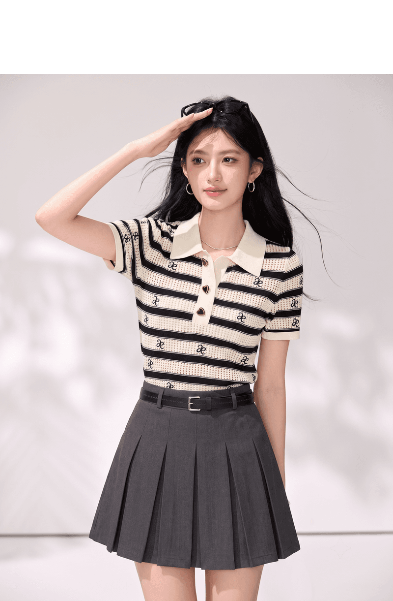 실사 배색 수평 줄무늬 홀로우 아웃 자수 무늬 심장 모양 버클 POLO 칼라 다용도 니트 스웨터 여성 상세 이미지 2