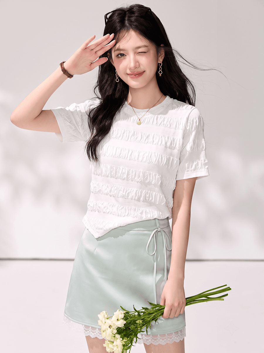 실사 불규칙 밑단 반팔 티셔츠 여성 2026 여름 새로운 Chic 디자인 센스 작은 대중 주름 맨위 이미지 2