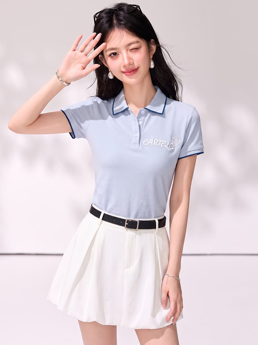 실사 POLO 셔츠 여성용 짧은 소매 2026 여름 새로운 고유 한 디자인 센스 파란색 루즈핏 긍정적 인 어깨 티셔츠 맨위 이미지 3