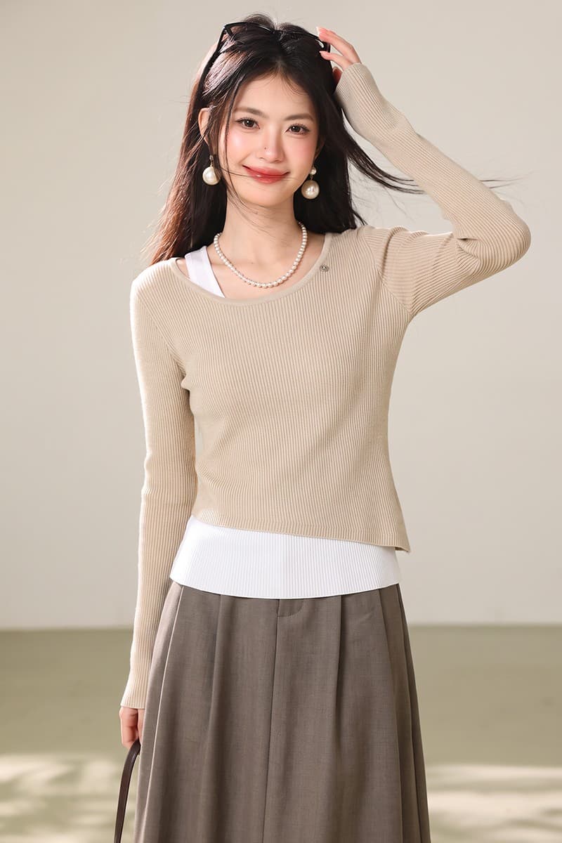 실사 페이크 레이어드 긍정적 인 어깨 긴팔 티셔츠 여성 조기 가을 몸매 가꾸기 슬림해 보이는 쇼트 스타일 인사이드 가져 가라. 기본 셔츠 맨위 이미지 7