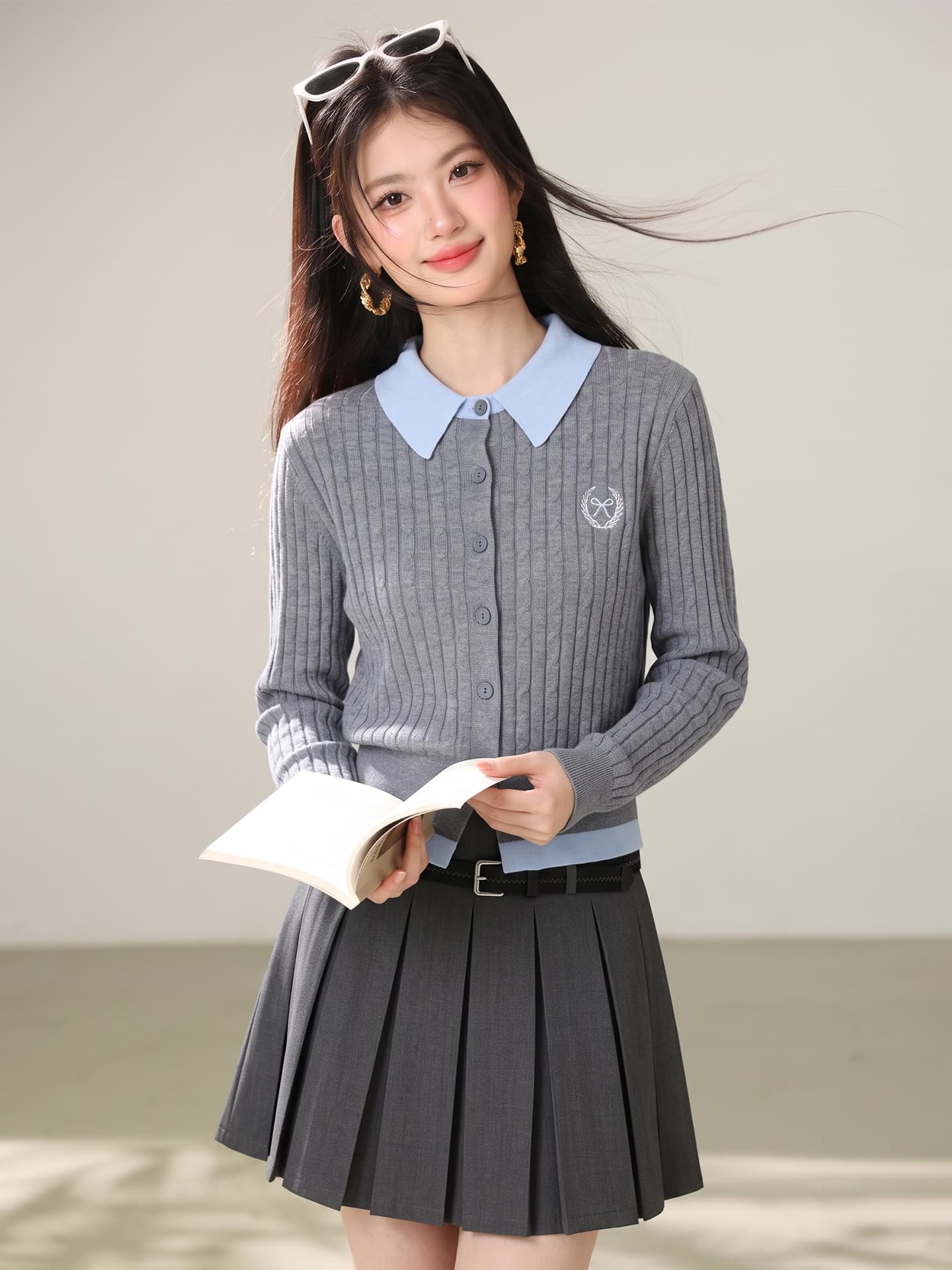 실사 학원 스타일 페이크 레이어드 배색 POLO 칼라 니트 오픈 가디건 여성 2026 가을 새로운 싱글 줄 버튼 맨위 이미지 2