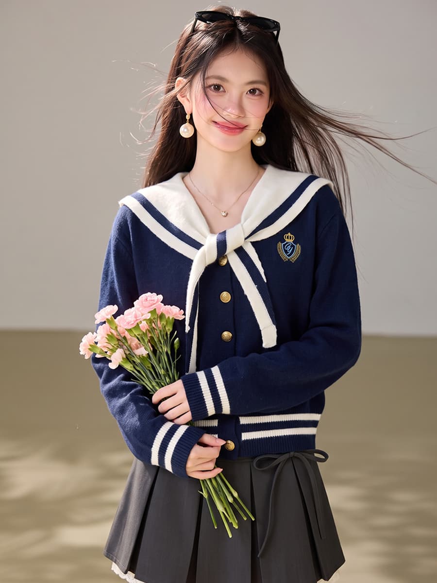 실사 있음 2026 학원 스타일 해군 칼라 페이크 레이어드 숄 스웨터 여자 가을 겨울철 느긋한 바람 짧은 코트 이미지 2