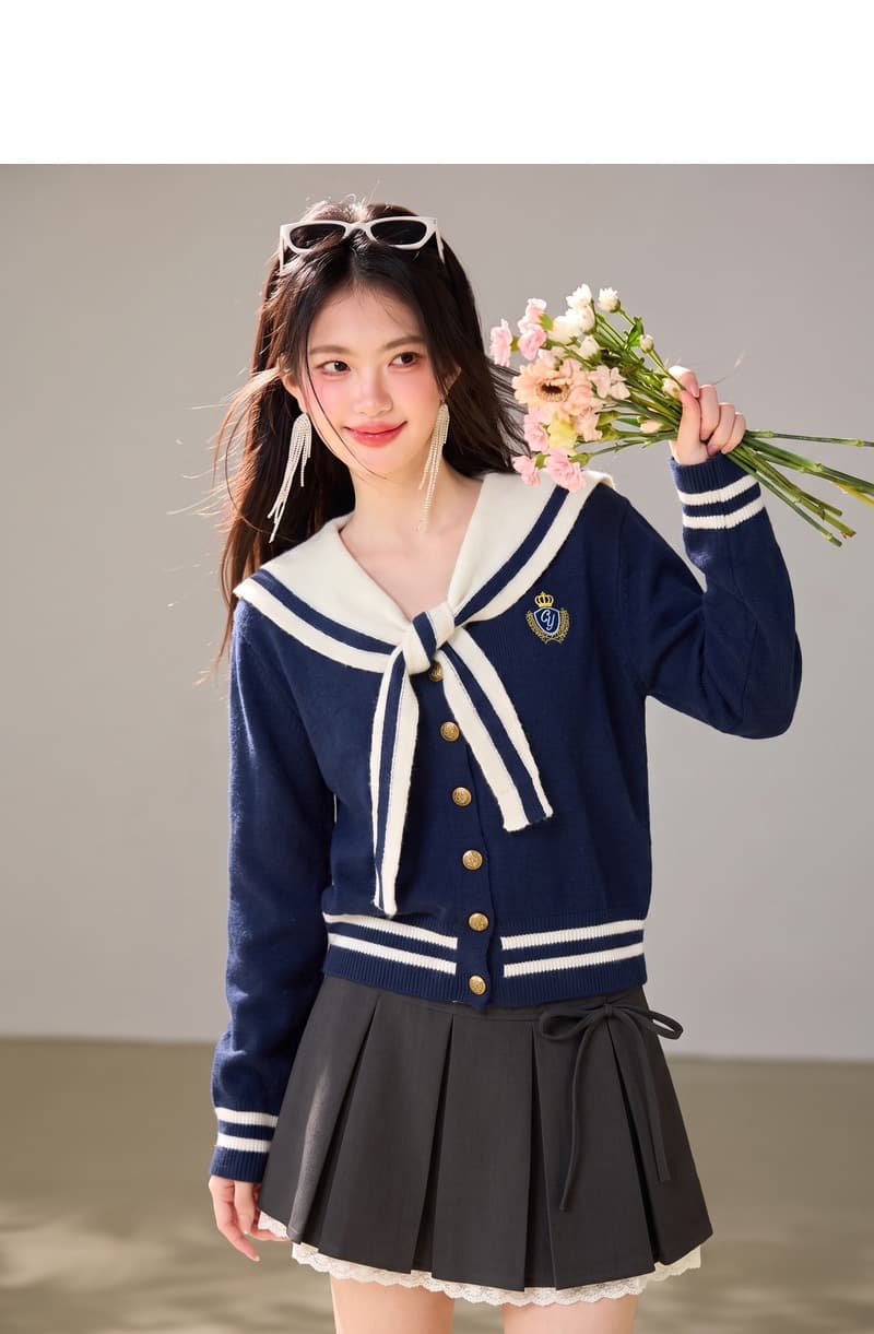 실사 있음 2026 학원 스타일 해군 칼라 페이크 레이어드 숄 스웨터 여자 가을 겨울철 느긋한 바람 짧은 코트 상세 이미지 2