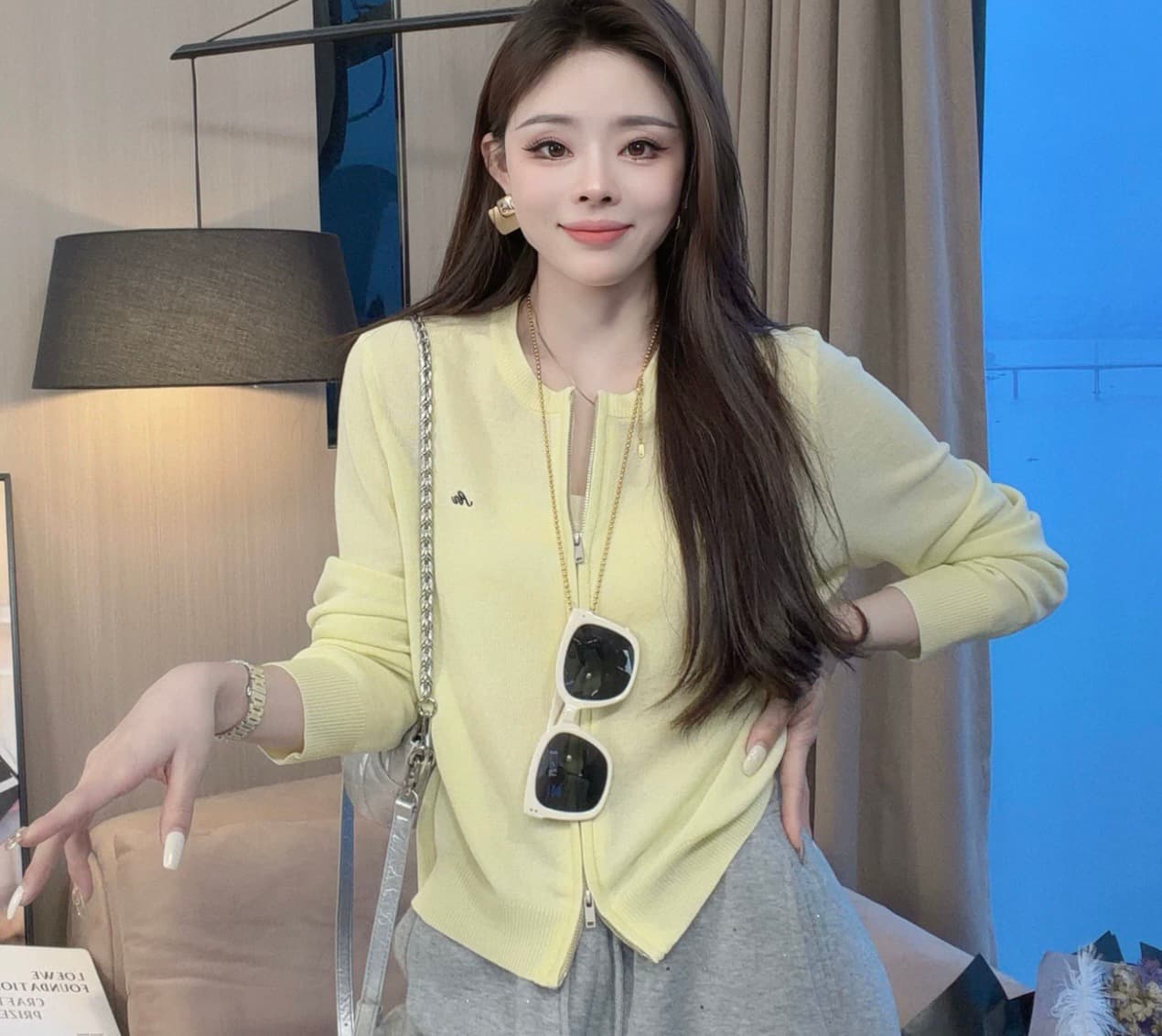 2026 년 봄 여름 새로운 패션 다용도 루즈핏 연령 감소 오픈 가디건 긴팔 외부 잡아라. 의류 여성 상세 이미지 2