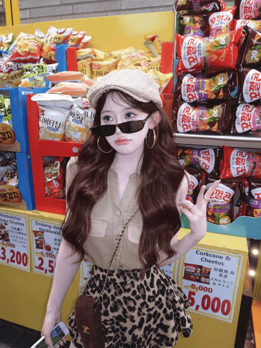 아메리칸 레트로 핫걸 디자인 센스 루즈핏 폴로 칼라 민소매 여성 셔츠 여름 외국 가스 고유 한 Chic 아름다운 맨위 상세 이미지 3