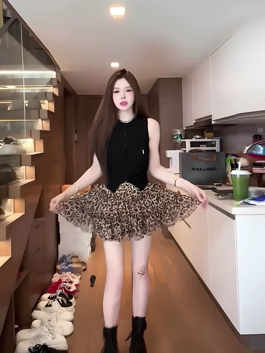 아메리칸 레트로 세트 여성 여름 고급 센스 품격 슬림해 보이는 민소매 조끼 맨위 레오파드 무늬 반신 스커트 투피스 세트 상세 이미지 5