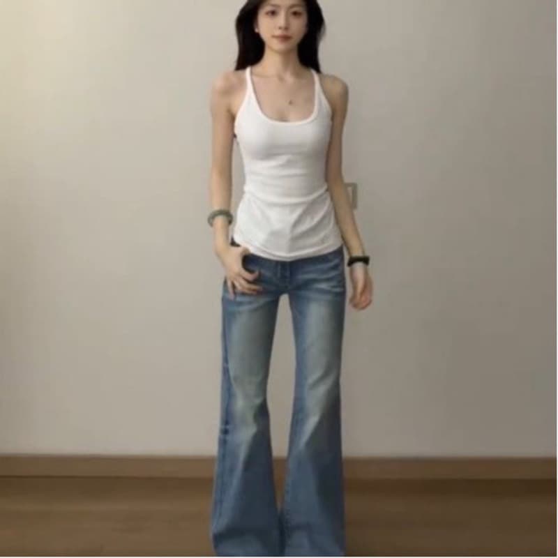 프랑스식 패션 단색 세트 몸매 가꾸기 캐주얼 다용도 캐미솔 맨위 스택 착용 폴로 칼라 자외선 차단 두 조각 여성 세트 이미지 5