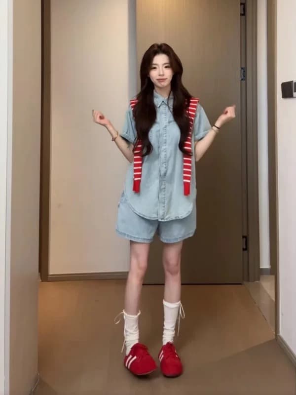 작은 키 착용 가져 가라. 전체 집합 인터넷 유명인 2026 여성 여름 새로운 디자인 센스 데님 얇은 셔츠 반바지 투피스 세트 상세 이미지 5