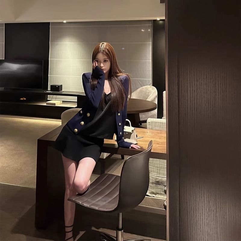 순수한 욕망 바람 V넥 긴팔 니트 오픈 가디건 여성 의류 가을 몸매 가꾸기 슬림해 보이는 기본 셔츠 품격 쇼트 스타일 다용도 맨위 이미지 3