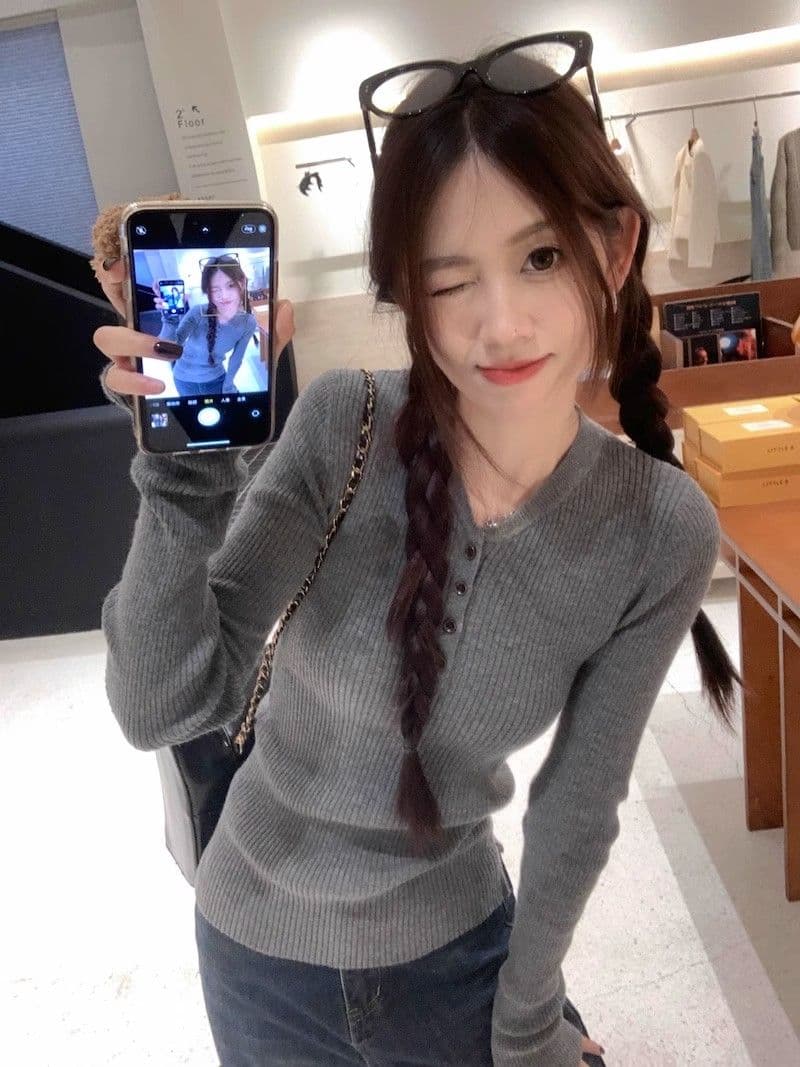 긴팔 V넥 니트 스웨터 맨위 여성 의류 가을 다용도 캐주얼 몸매 가꾸기 슬림해 보이는 인사이드 가져 가라. 풀오버 기본 셔츠 상세 이미지 16