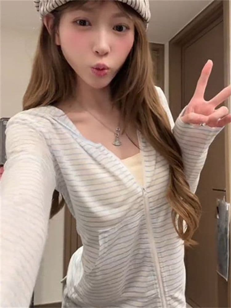 원본 눈꽃 느긋한 바람 스트라이프 지퍼 긴팔 후드 여성 여름 한 부서 미니멀리즘 슬림해 보이는 캐주얼 자외선 차단 맨위