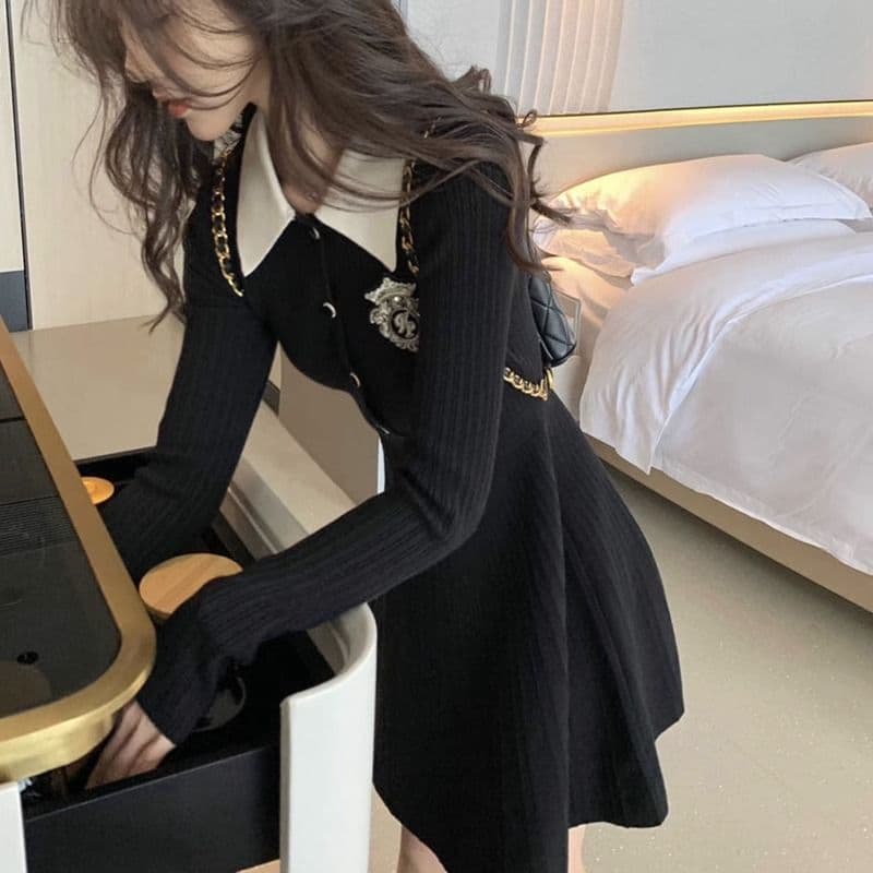 검정색 긴팔 니트 여성 드레스 2026 년 가을 새로운 인사이드 가져 가라. 학원 스타일 베이비 칼라 만나는 스웨터 드레스 상세 이미지 4