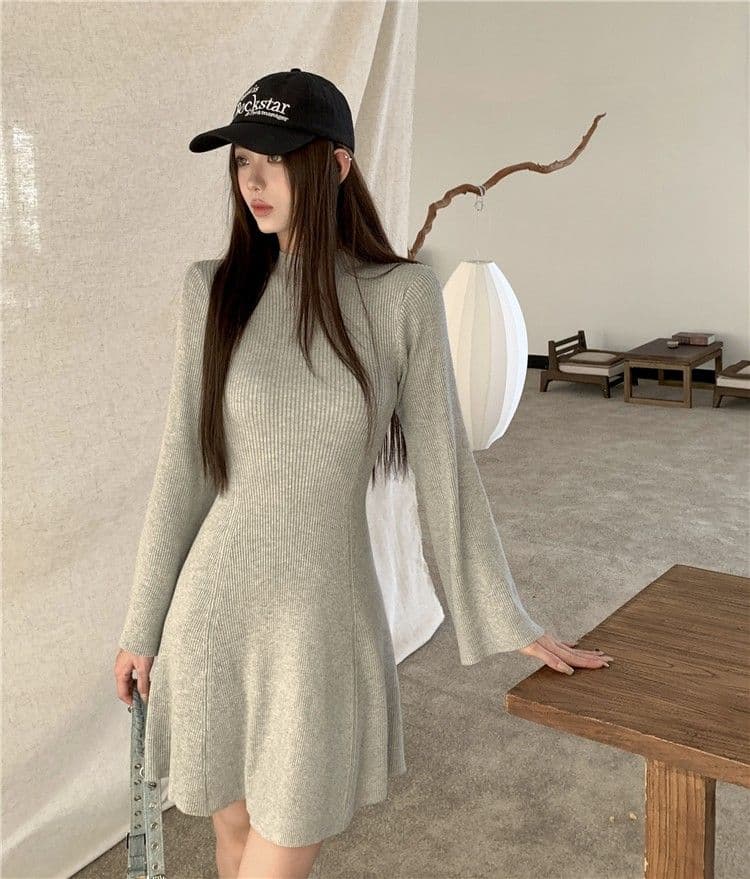 가을 한 부서 부드러운 나팔 긴팔 디자인 센스 드레스 달콤한 핫걸 몸매 가꾸기 슬림해 보이는 품격 니트 짧은 치마 상세 이미지 12