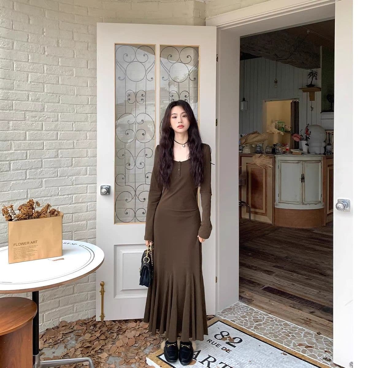 순면 미니멀리즘 만나는 인어 꼬리 긴팔 패션 품격 드레스 가을 몸매 가꾸기 새로운 허리 수축 슬림해 보이는 롱 스커트 트렌디 이미지 4