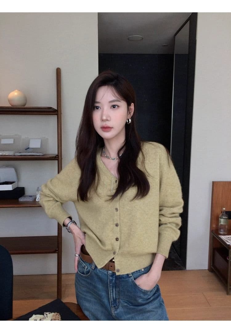 2026 년 패션 미니멀리즘 니트 스웨터 가을 겨울 새로운 한 부서 V넥 니트 오픈 가디건 여성 싱글 단추 긴팔 스웨터 상세 이미지 102