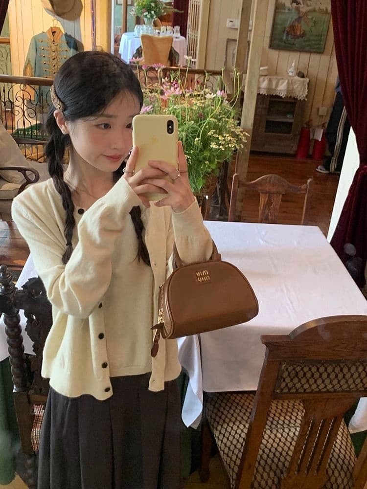 한국 스타일 다용도 라운드 넥 싱글 줄 버튼 긴팔 오픈 가디건 투피스 조끼 니트 스웨터 여성 가을과 겨울 슬림해 보이는 세트 이미지 4