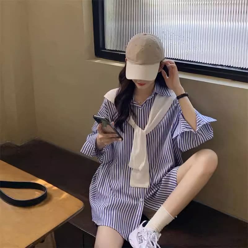 벨트 숄 투피스 세트 스트라이프 여성 셔츠 홍콩 느낌 가을 학원 스타일 셔츠 중간 길이 측면 트임 셔츠 재킷 이미지 3