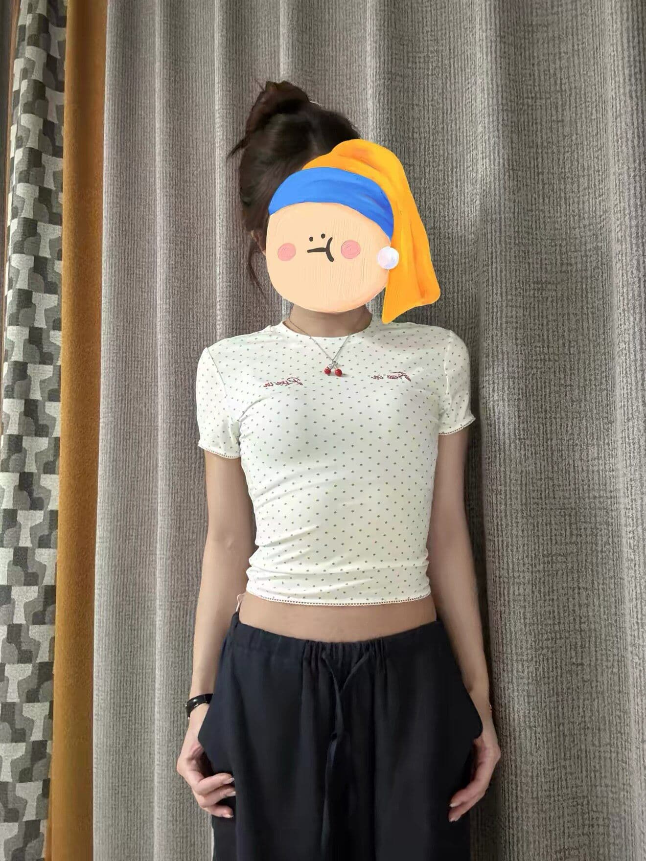 원본 원단 여름 알파벳 핫픽스 도트 무늬 반팔 티셔츠 여성 몸매 가꾸기 슬림해 보이는 달콤한 매운맛 바람 쇼트 스타일 화이트 맨위 상세 이미지 3