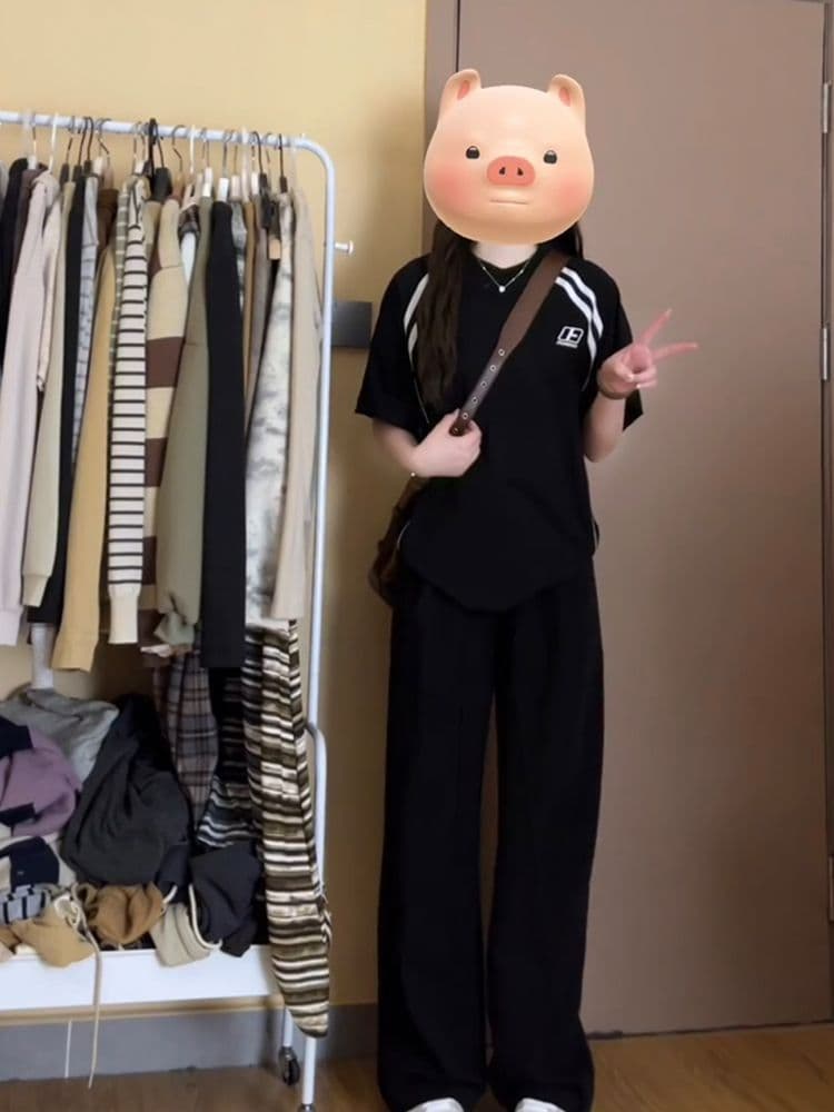 여름 새로운 아메리칸 품격 캐주얼 스포츠 슈트 여성 레트로 패션 검정색 라운드 넥 반팔 긴 바지 투피스 세트 상세 이미지 3