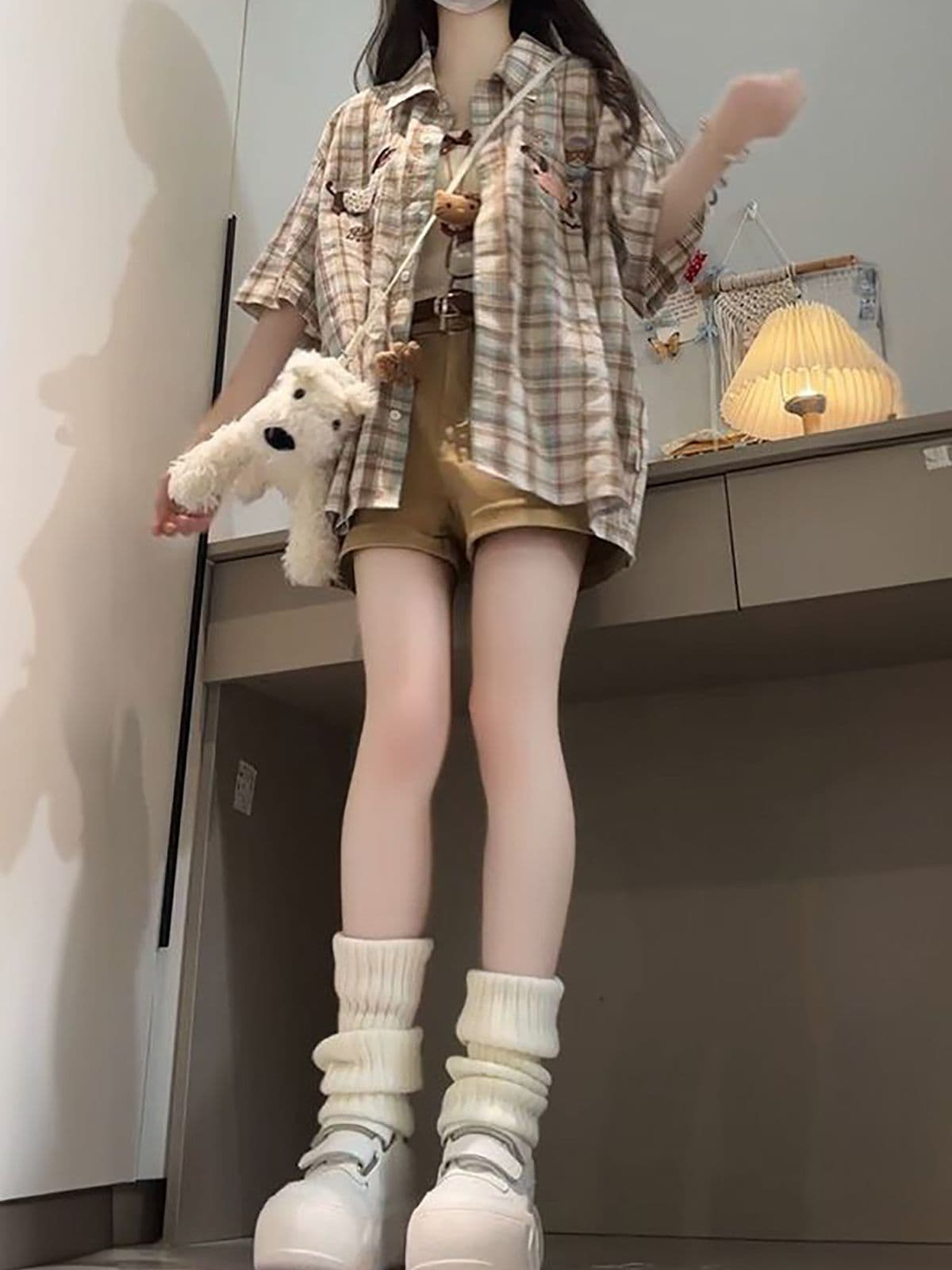 여름 착용 가져 가라. 전체 집합 여성 의류 새로운 달콤한 핫걸 다용도 자수 격자 무늬 셔츠 슬림해 보이는 반바지 투피스 슈트 상세 이미지 9