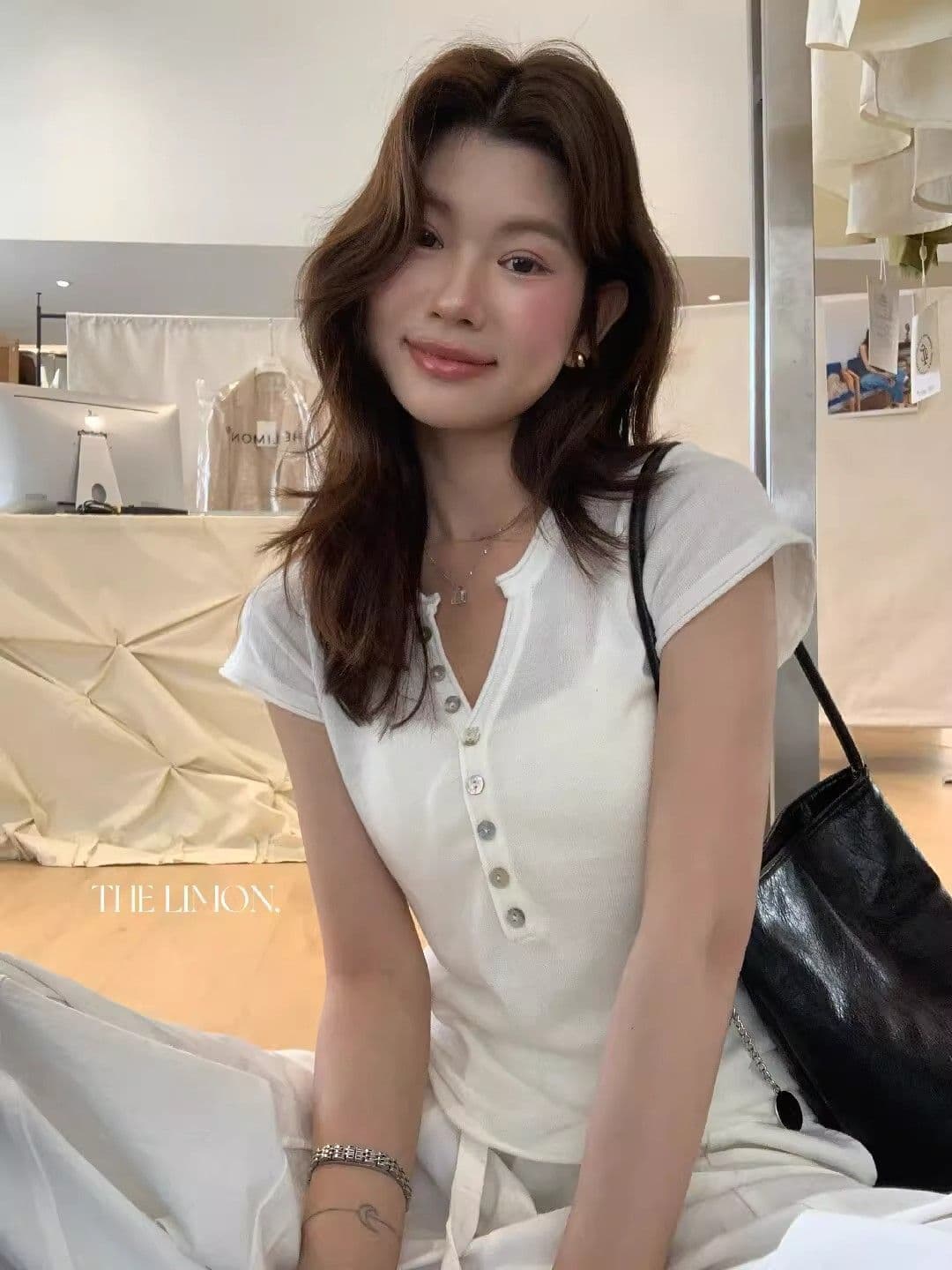 폭발 반팔 출퇴근 2026 년 여성 여름 착용 가져 가라. 한국 스타일 고급 센스 몸매 가꾸기 슬림해 보이는 니트 스웨터 품격 맨위 상세 이미지 22