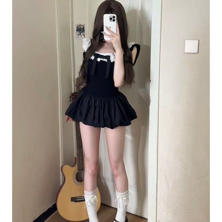부유 한 가족 천 골드 센스 작은 검은 드레스 레이스 조각 오프숄더 여성 드레스 여름 허리 수축 슬림해 보이는 꽃밭 짧은 치마 이미지 3