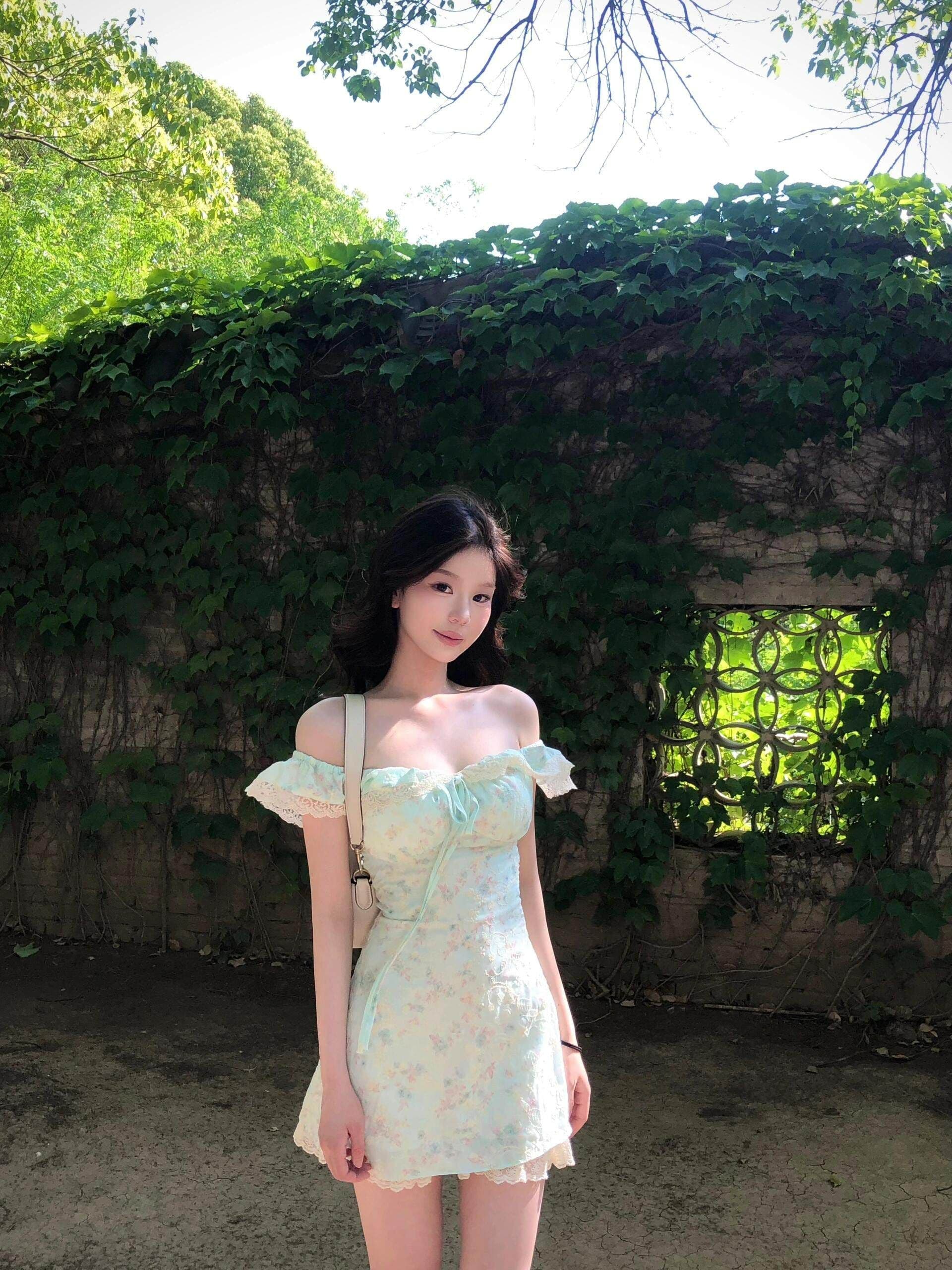 도파민 박하 녹색 꽃무늬 여성 드레스 여름 부드러운 바람 레이스 조각 작은 날다 소매 허리 수축 퍼프 미니 스커트 상세 이미지 5