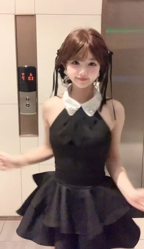 프랑스식 품격 나비 매듭 몸매 가꾸기 행침 목 허리 수축 슬림해 보이는 백리스 작은 검은 드레스 여름 새로운 퍼프 여성 드레스 상세 이미지 6