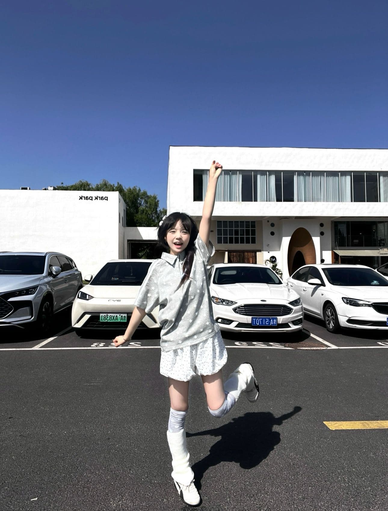 자수 패치 네리 가게 천 순면 220 그램 빗질하다 닫기 반팔 티셔츠 여성 상세 이미지 3