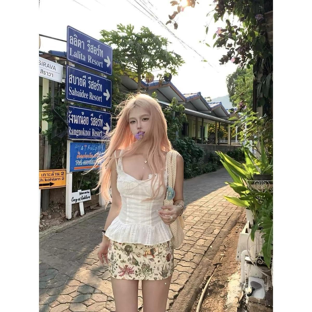 세트 여성 2026 여름 새로운 달콤한 핫걸 해변가 휴가 바람 레이스 캐미솔 맨위 꽃무늬 반신 스커트 상세 이미지 1