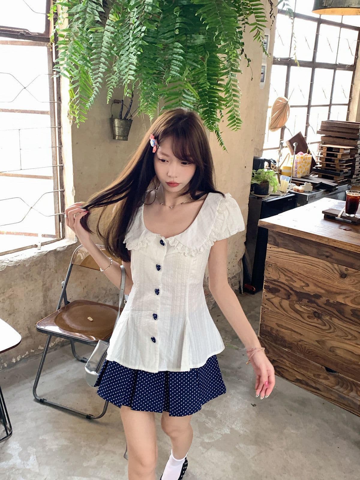 프랑스식 달콤함 베이비 칼라 허리 수축 스트랩 거품 소매 맨위 여성 봄 여름 새로운 도트 무늬 반신 스커트 투피스 슈트 상세 이미지 2