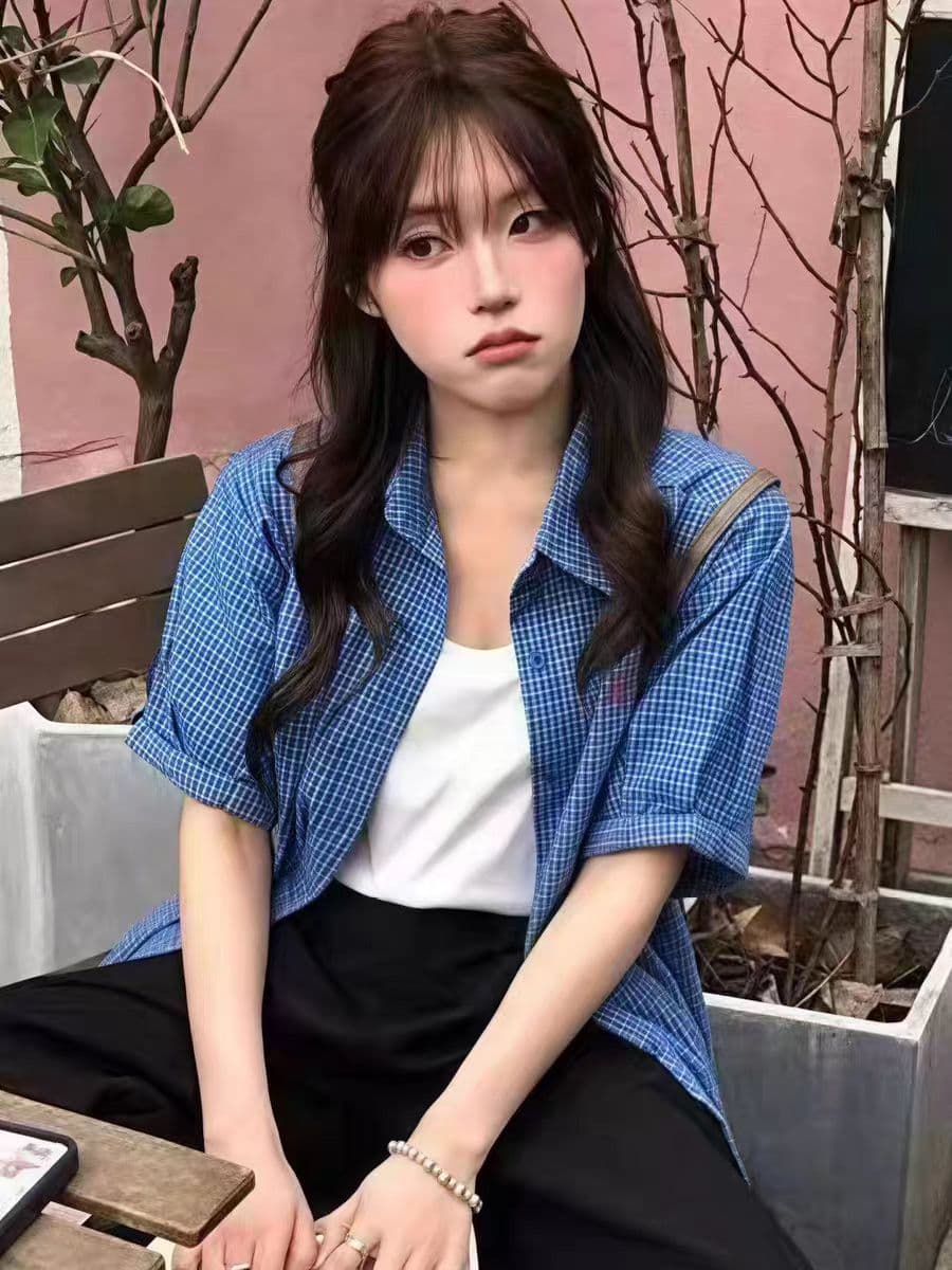 품격 아메리칸 레트로 파란색 체크무늬 반팔 여성 셔츠 여름 새로운 루즈핏 다용도 디자인 센스 캐주얼 맨위 상세 이미지 3