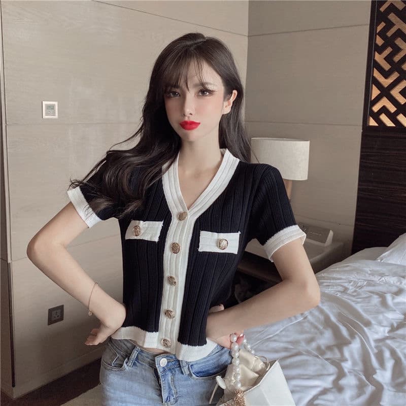 작은 샤넬 스타일 핫걸 연령 감소 니트 오픈 가디건 몸매 가꾸기 반팔 티셔츠 섹시함 V넥 기본 셔츠 디자인 센스 작은 대중 맨위 상세 이미지 15