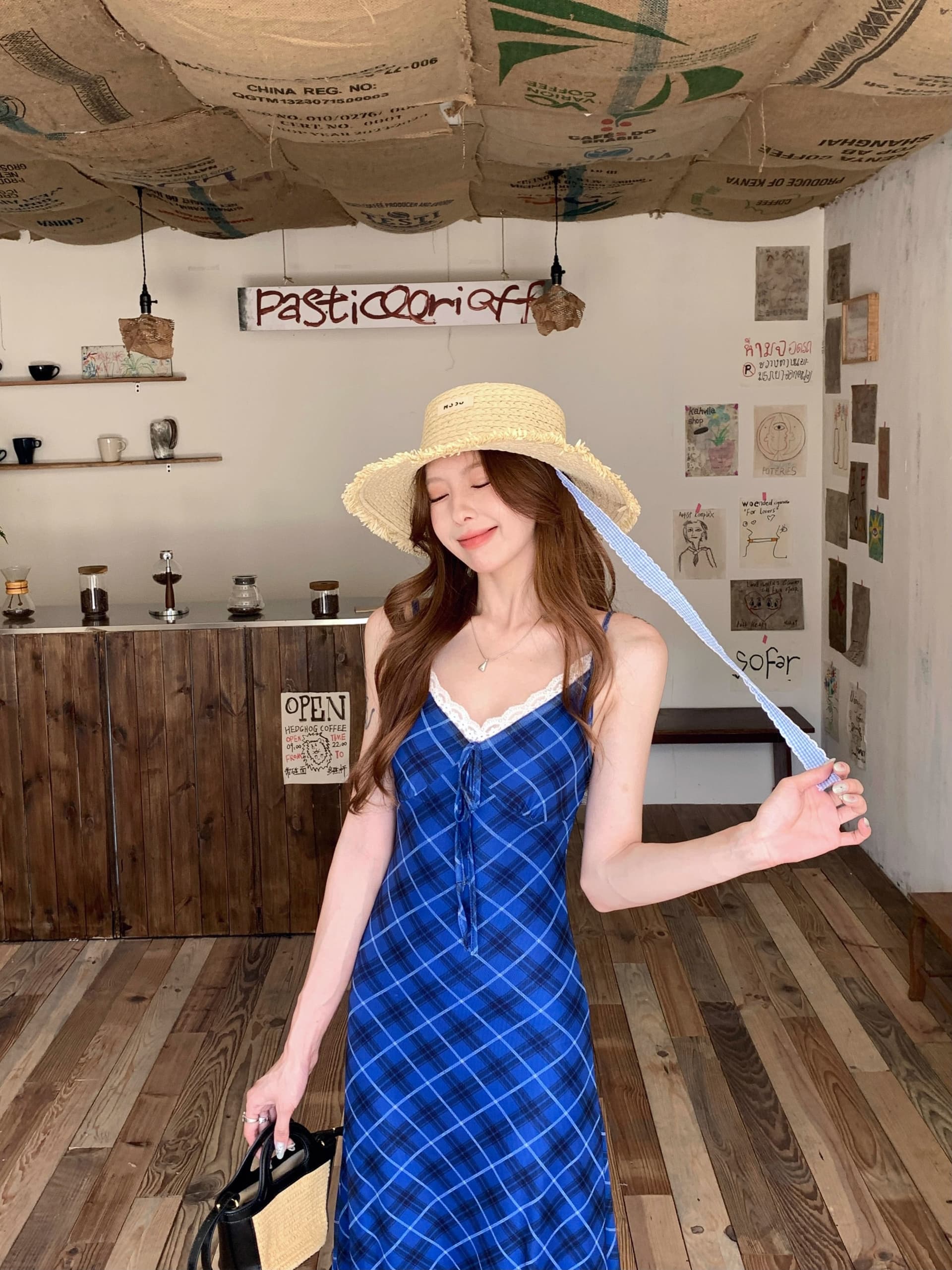프랑스식 레트로 체크무늬 슬립 드레스 2026 여름 새로운 패션 핫걸 바람 디자인 센스 몸매 가꾸기 롱 스커트 여성 상세 이미지 22