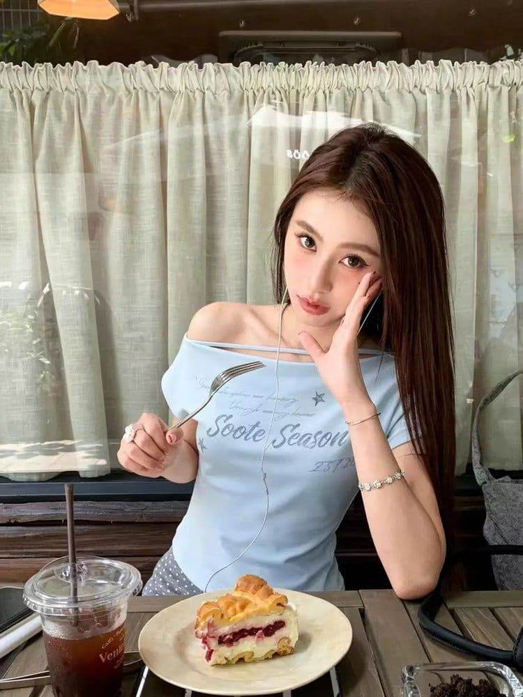 40 순면 한 부서 느긋한 핑크색 비스듬한 어깨 반팔 티셔츠 여성 여름 슬림해 보이는 핫걸 디자인 센스 오프숄더 맨위 이미지 3