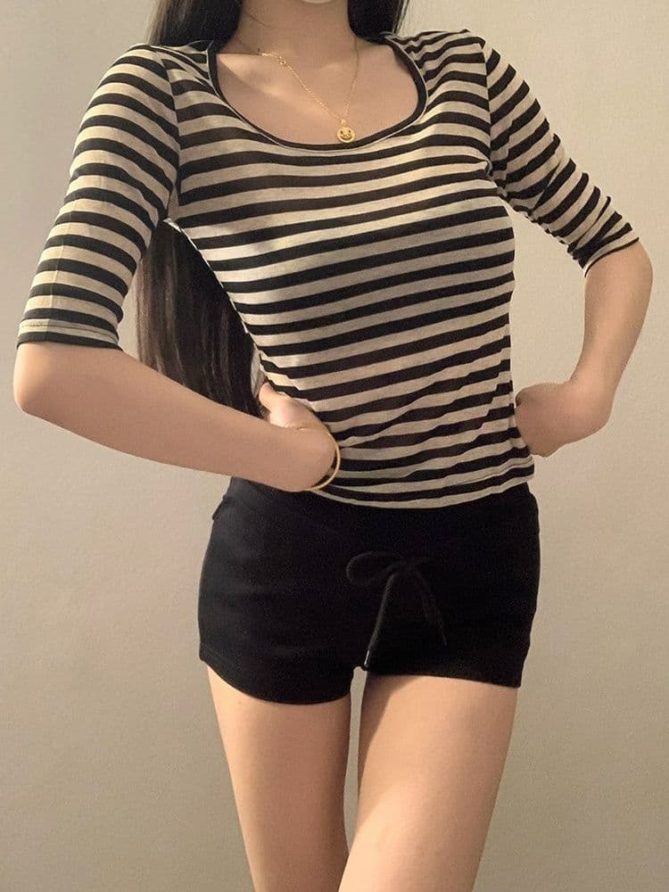 원본 자외선 차단 스트라이프 u 칼라 반팔 티셔츠 여성 여름 몸매 가꾸기 슬림해 보이는 품격 여성 허리 수축 핫걸 중간 소매 맨위