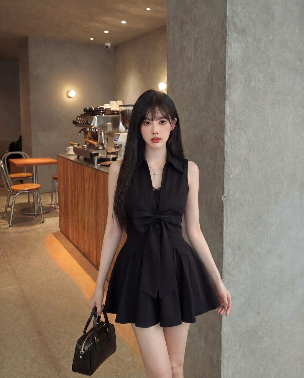 로얄 자매 그는 벤 바람 검정색 polo 셔츠 민소매 드레스 품격 슈퍼 잘 생긴 허리 수축 한 마디 퍼프 짧은 치마 상세 이미지 4