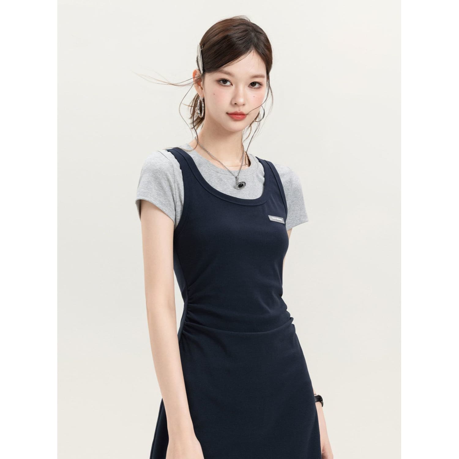 한국 스타일 디자인 센스 패치워크 페이크 레이어드 드레스 여성 의류 2026 년 여름 새로운 펌프 Pleat 몸매 가꾸기 품격 치마 이미지 5